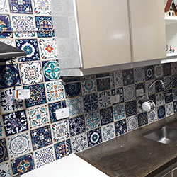 Adesivo de parede para azulejo - Decoração de Cozinha - Azulejo Português - São Paulo