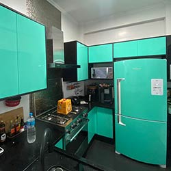 Envelopamento de geladeira - Ultra Neon Mint - Tatuapé - São Paulo