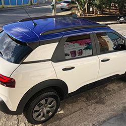 Envelopamento de Citroen Cactus com Azul