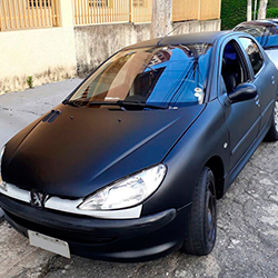 Envelopamento de carro com Preto Fosco em SP