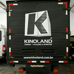 Envelopamento de Caminhão - Kinoland