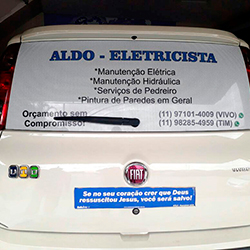 Adesivo Perfurado para Carro de Empresa