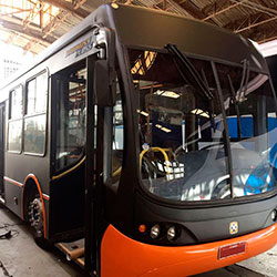 Envelopamento Ônibus com Preto Fosco em São Paulo