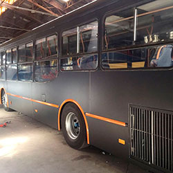 Envelopamento Ônibus com Preto Fosco em São Paulo