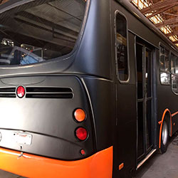 Envelopamento Ônibus com Preto Fosco em São Paulo