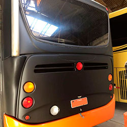 Envelopamento Ônibus com Preto Fosco em São Paulo