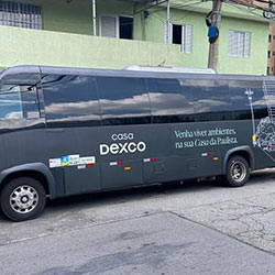 Envelopamento Ônibus - Plotagem de Ônibus em São Paulo - 2025
