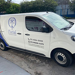 Plotagem de veículo para empresa em São Paulo - Peugeot Expert