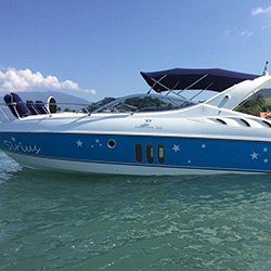 Envelopamento de barco em Ilha Bela - Santos - Guarujá